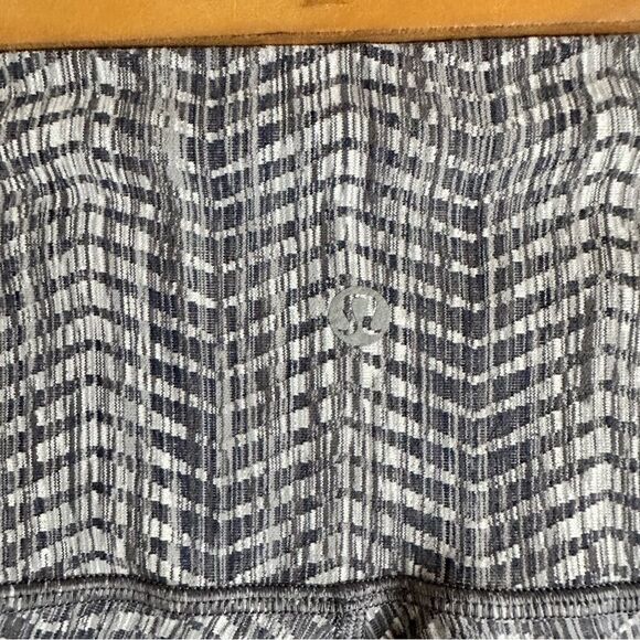 Lululemon Wunder Under High-Rise 7/8 Tight 25"Luon Battleship Silver Spoon - Picture 7 of 8
